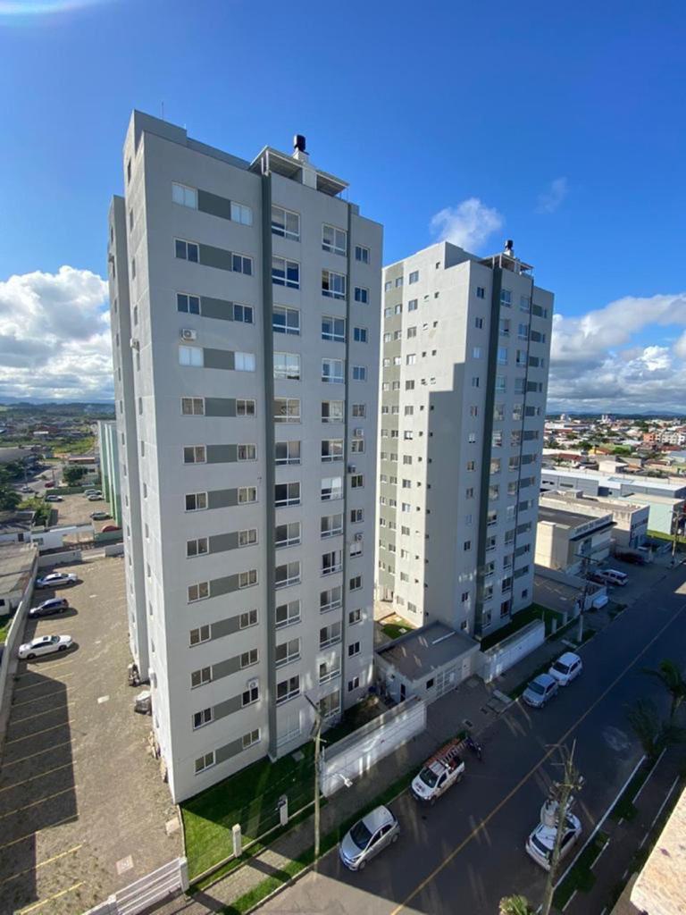 Apartamento 2 Dormitórios