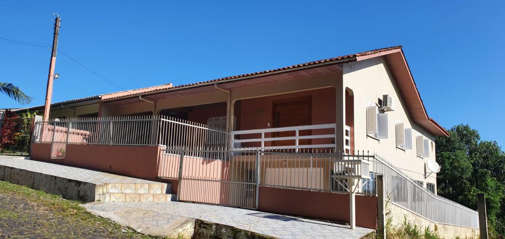 Casa 3 Dormitórios