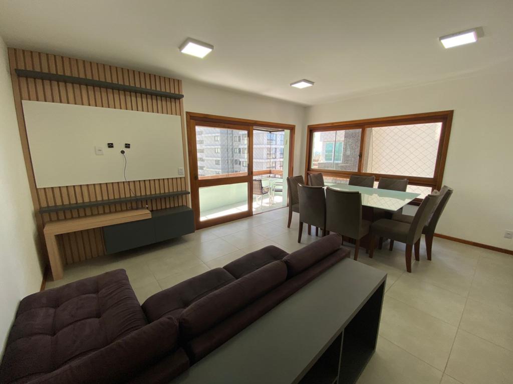 Apartamento 3 Dormitórios