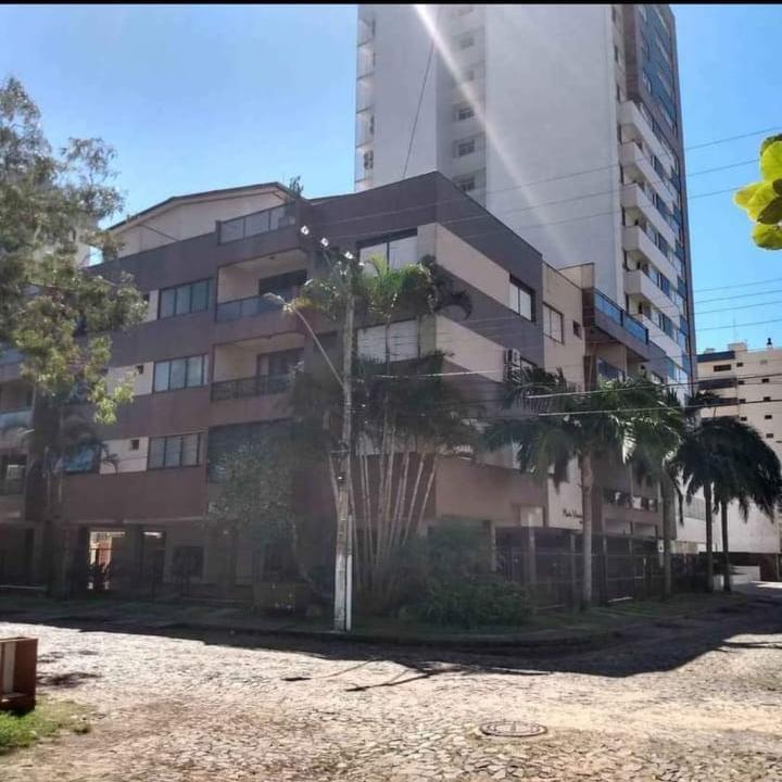 Apartamento 3 Dormitórios