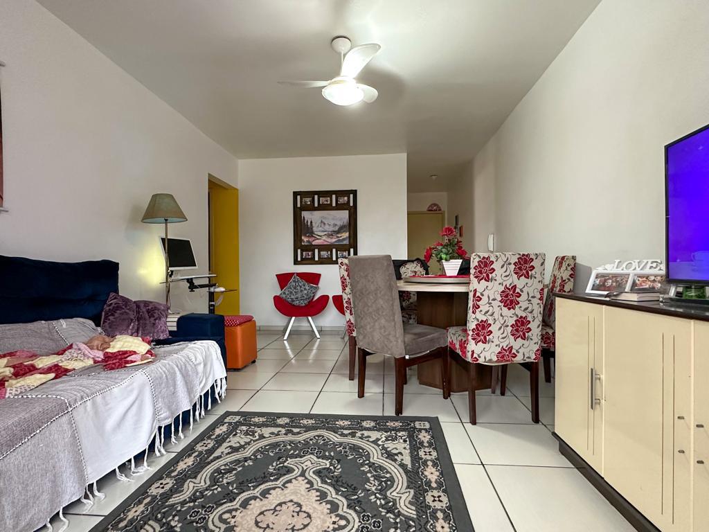 Apartamento 3 Dormitórios