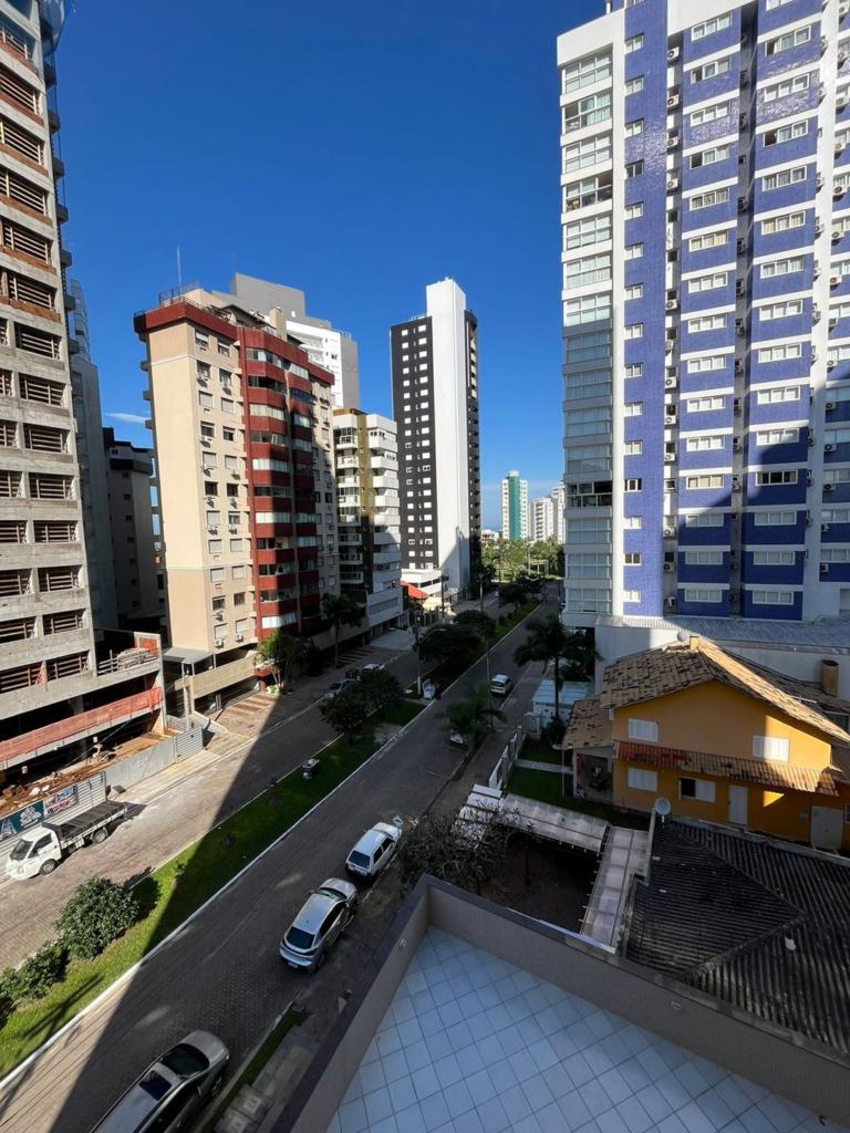 Apartamento 3 Dormitórios