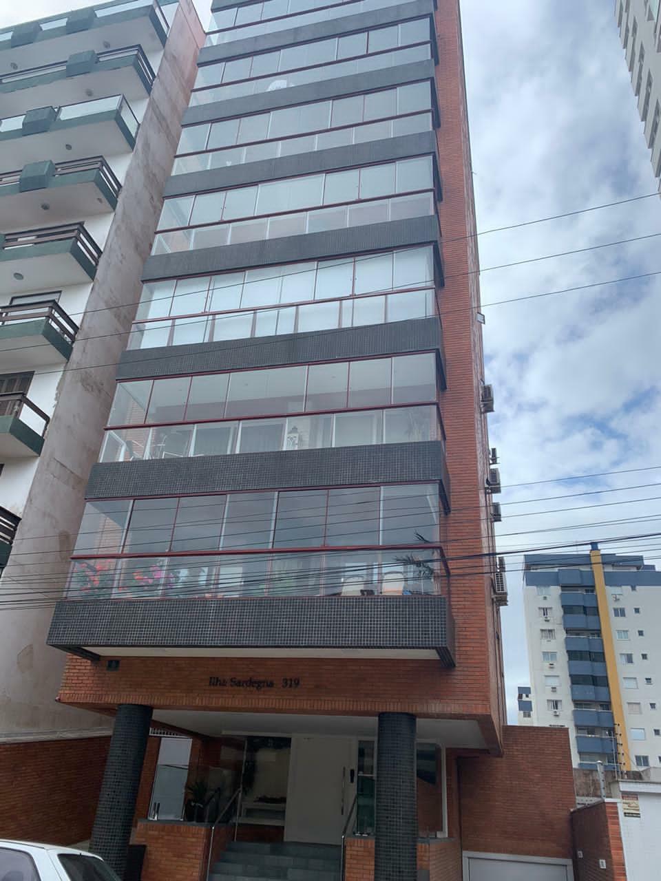 Apartamento 4 Dormitórios